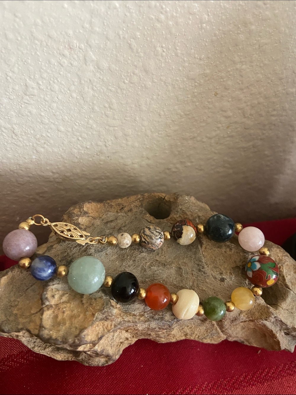 5/$10❤️❤️❤️Vintage 80s Handmade Multicolor Gemstone Beaded Bracelet